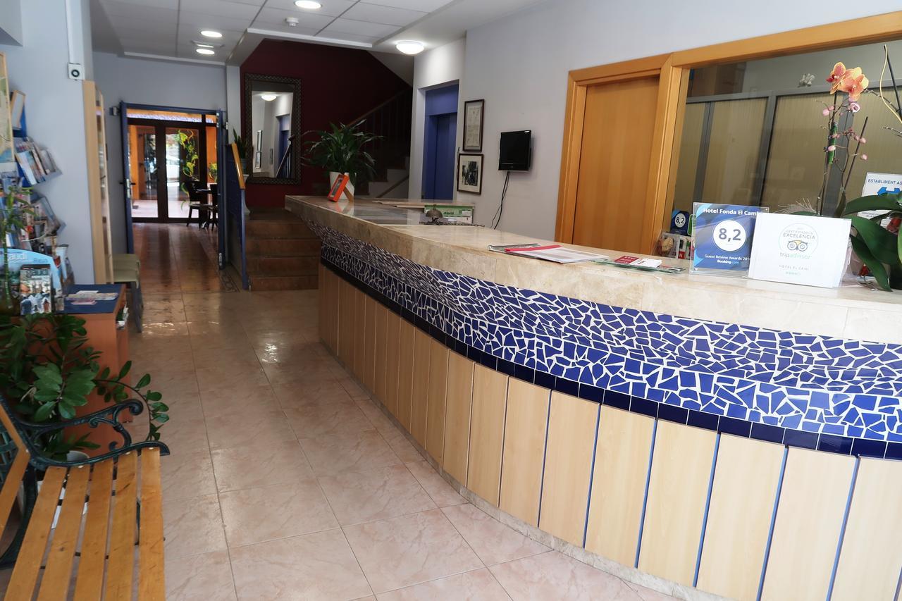 El Cami Hotel กัมบริลส์ ภายนอก รูปภาพ